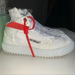 Off-White Sneakers